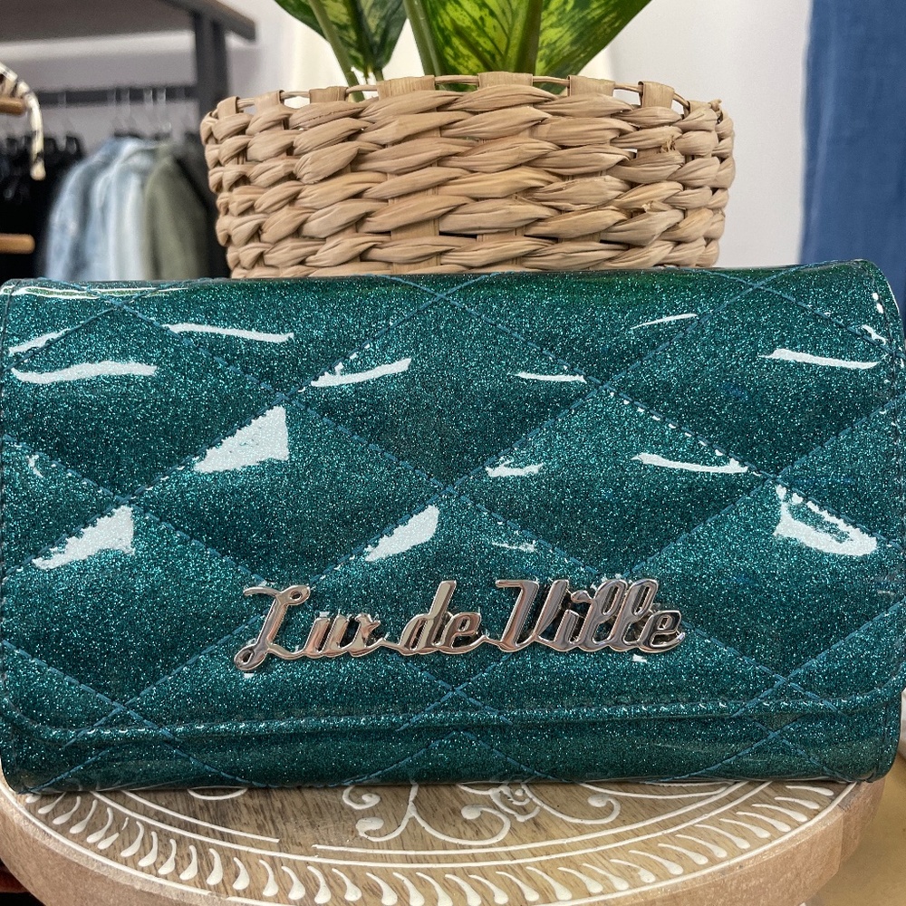 Lux de Ville clutch